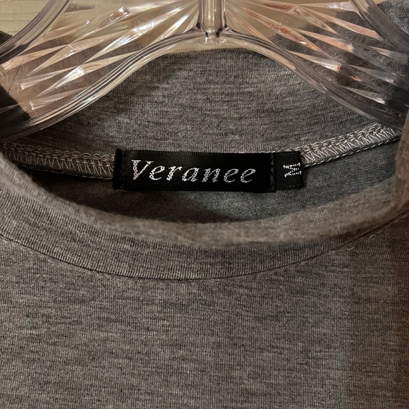 Women’s Like New Long Sleeve Slim Fit Turtleneck Basic Layering T-Shirt in Gray - Picture 4 of 6